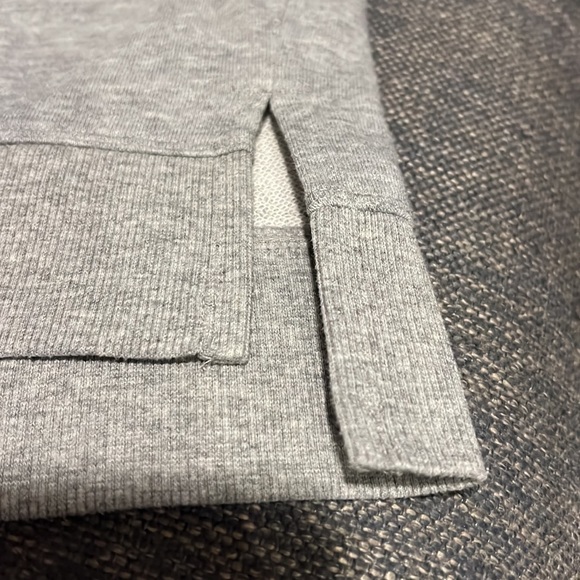 CALVIN KLEIN Women's Heather Gray Sweatshirt Size XXL. EUC. - Picture 4 of 4